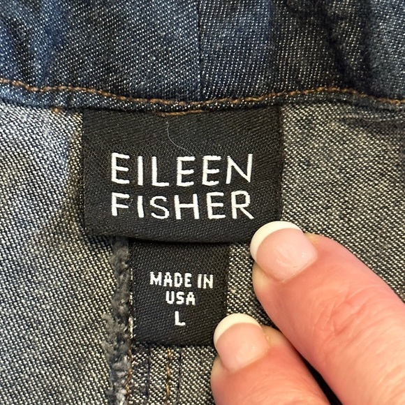 Eileen Fisher | Darker Wash Straight Leg Jeans - Picture 3 of 3